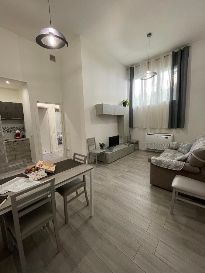 Da Lenny The Grey Apartment Treviso Exteriör bild